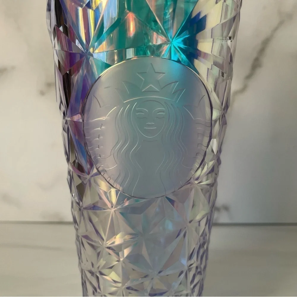 Starbucks 2023 Christmas Holiday Clear Diamond Prism Crystal Venti Tumbler- NWT